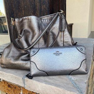 Coach Metallic Leather 3 Compartment Shoulder Tote Bag w Zippered Wallet